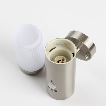 LED välisseinavalgusti liikumisanduriga 1xGU10/5W/230V IP44 mattkroom