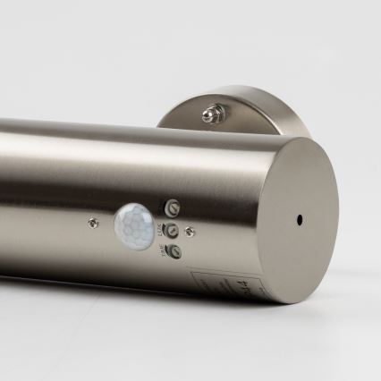 LED välisseinavalgusti liikumisanduriga 1xGU10/5W/230V IP44 mattkroom