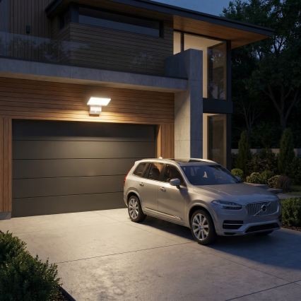 LED välisseinavalgusti liikumisanduriga LED/18W/230V IP44 valge