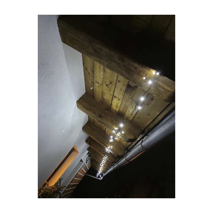 LED-välisvalguskett 40xLED/9m IP44 külmvalge