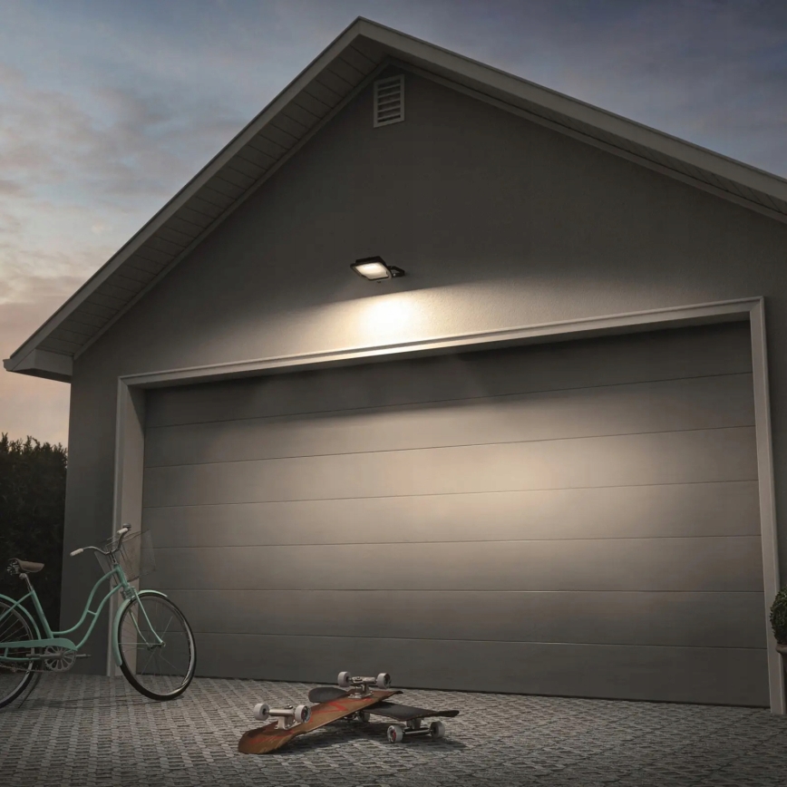 LED välisvalgusti LED/150W/230V 4500K IP65 must