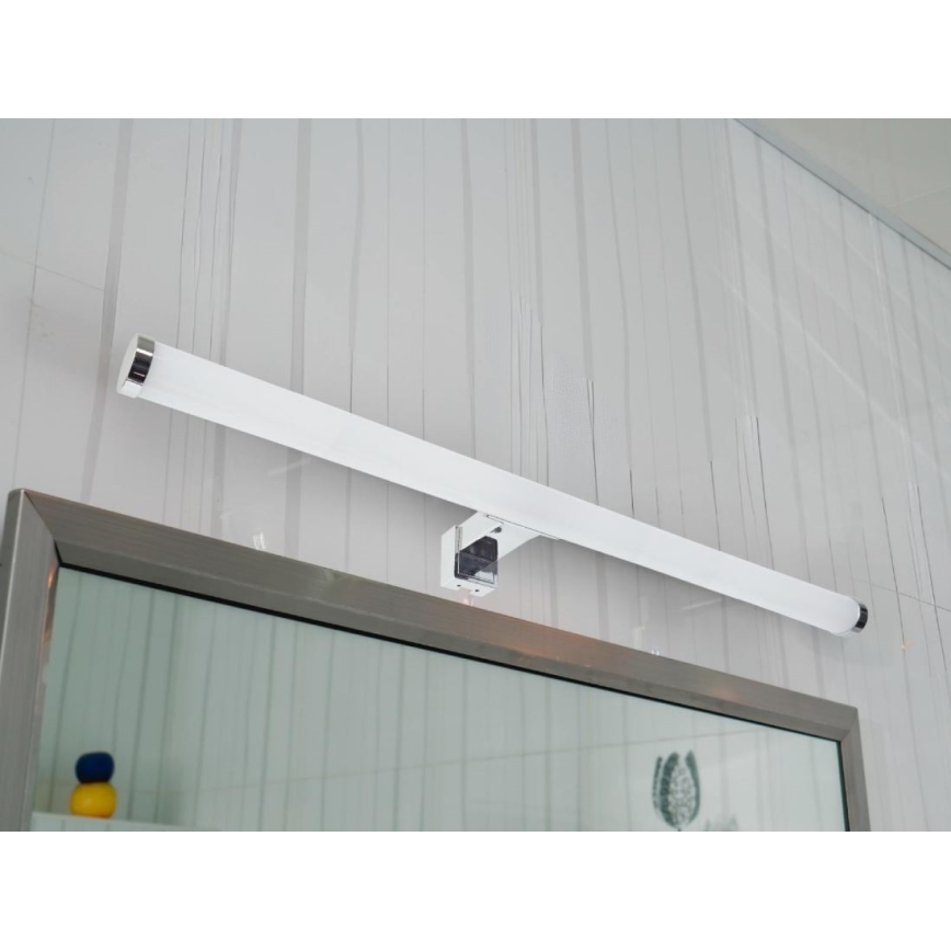 LED vannitoa peegelvalgusti LED/12W/230V 59,5 cm IP44 läikiv kroom