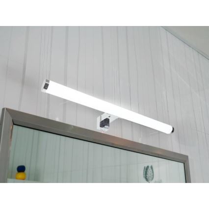 LED vannitoa peegli valgusti LED/10W/230V 45 cm IP44 läikiv kroom