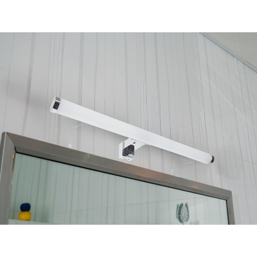 LED vannitoa peegli valgusti LED/10W/230V 45 cm IP44 läikiv kroom