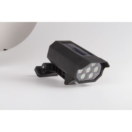 LED Võlts turvakaamera anduriga ja koos päikesepaneeliga LED/5W/5,5V 800 mAh IP65 + kaugjuhtimispult
