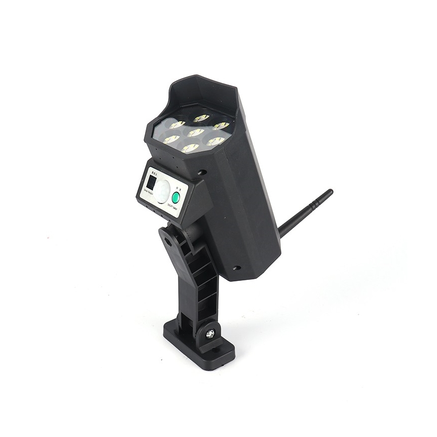 LED Võlts turvakaamera anduriga ja koos päikesepaneeliga LED/5W/5,5V 800 mAh IP65 + kaugjuhtimispult