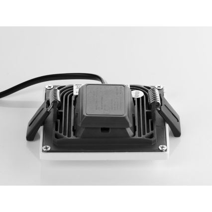 LED2 - LED Süvistatav valgusti vannituppa SLIM LED/10W/230V IP43 CRI 90