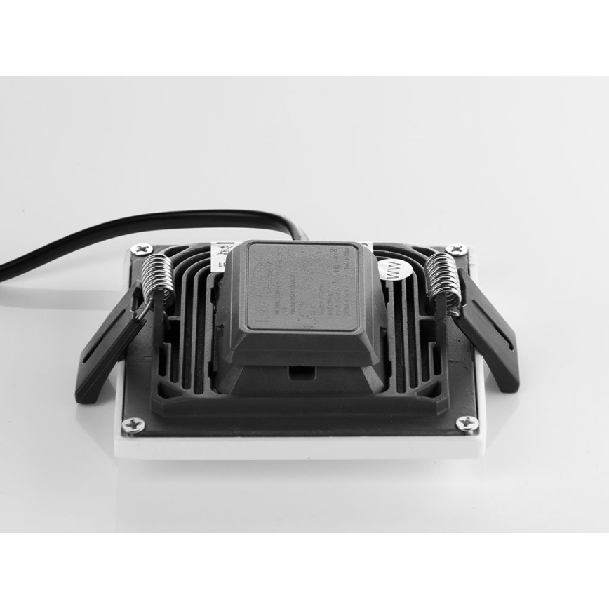 LED2 - LED Süvistatav valgusti vannituppa SLIM LED/10W/230V IP43 CRI 90