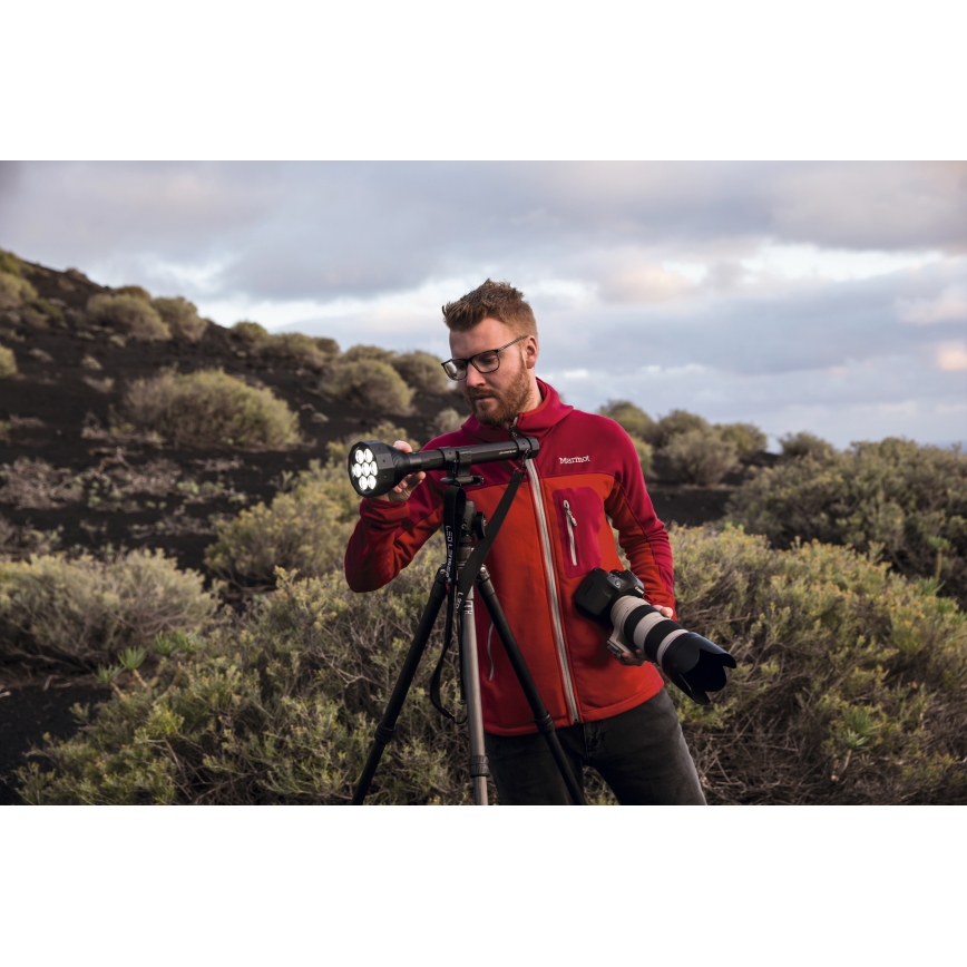 Ledlenser X21R - reguleeritava heledusega laetav LED-taskulamp LED/5000 mAh IP54 5000 lm 40 h