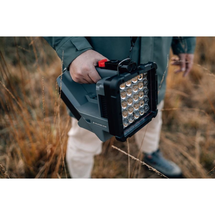 Ledlenser XP30R - LED-hämardatav laetav taskulamp LED/5000 mAh IP54 32000 lm 16 h hall