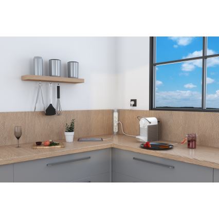 Legrand 049406 - Pikendusjuhe 3Z Tüüp E + USB-A + USB-C 1m hõbedane/valge