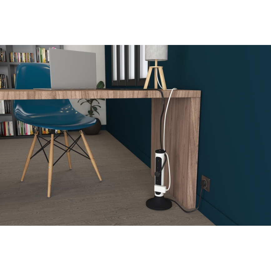 Legrand 049410 - Pistikupesade torn 230V/16A, 4x2P+T 2m