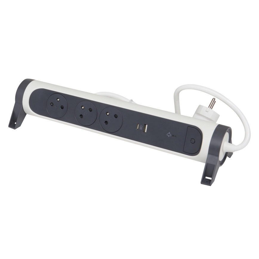 Legrand 049416 - Pikendusjuhe lülitiga 3Z Tüüp E + USB-A + USB-C 1,5m