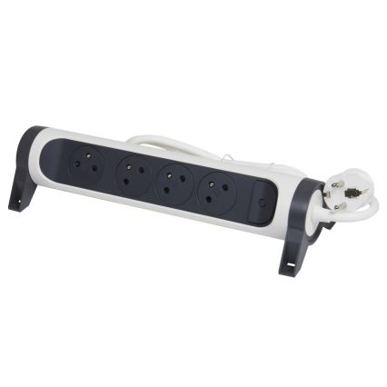 Legrand 049459 - Pikendusjuhe lülitiga 4Z Tüüp E 3m