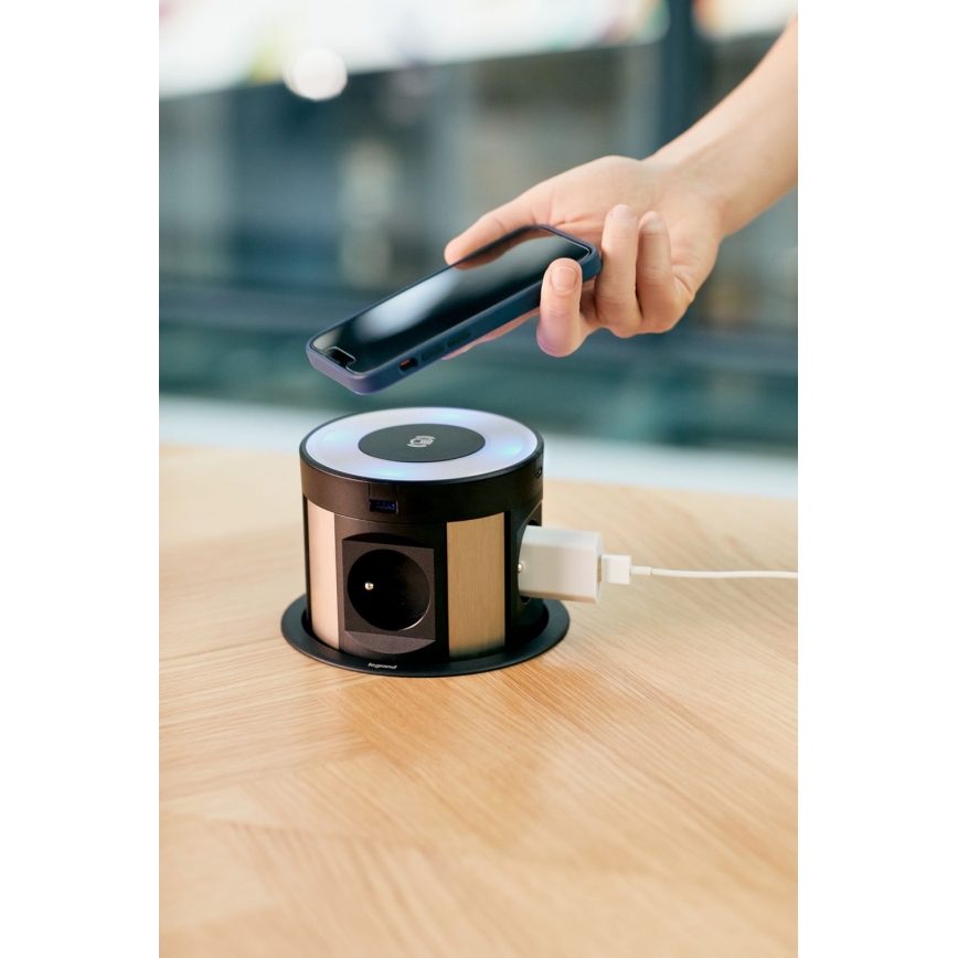 Legrand 654981 - Pistiktorn lauale 4x230V + 2xUSB-A + 2xUSB-C + juhtmevaba laadimine
