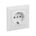 Legrand - kodune SCHUKO-pistikupesa SUNO raamiga, 250 V, valge