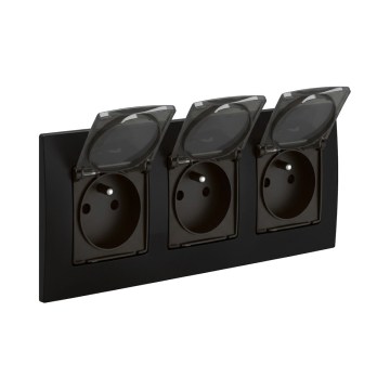 Legrand - Kolmekohaline välispistikupesa NILOE 250V IP44 must