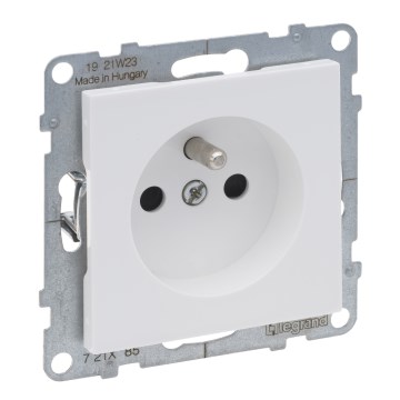 Legrand - Raamita kodune pistikupesa SUNO 250V valge