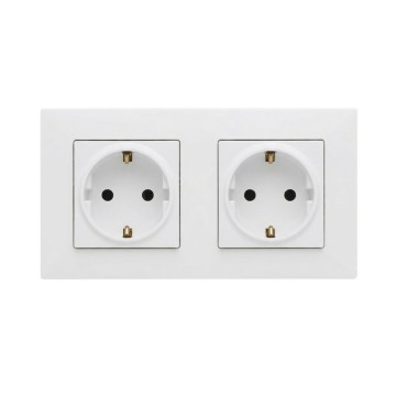 Legrand - Topelt SCHUKO pistikupesa NILOE STEP 250V valge
