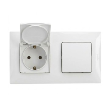 Legrand - väline kodune pistikupesa ja ühepoluseline lüliti nr 1 NILOE raamiga 250V IP44 valge