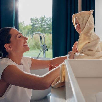 Lionelo - Laste kapuutsiga musliinrätik MUSLIN HOODED TOWEL Beež Cappuccino