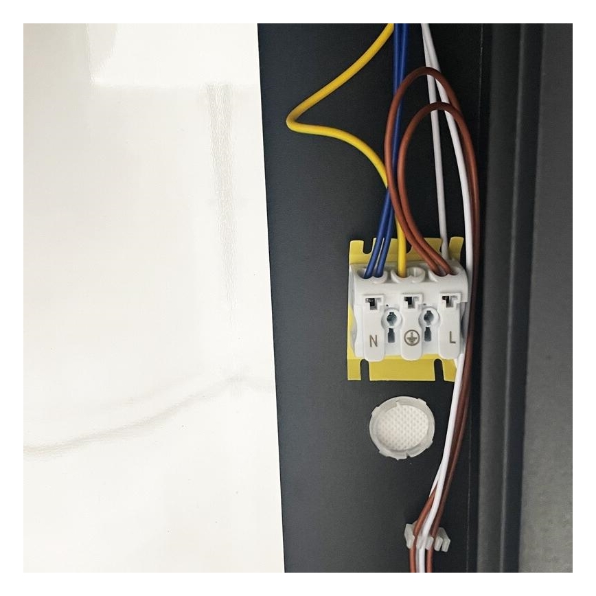 Luminofoorvalgusti T8 2xG13/18W/230V 120 cm must