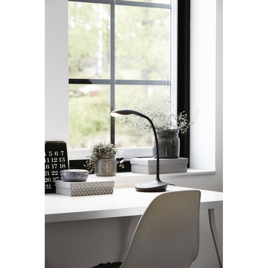 Markslöjd 106094 - hämardatav LED-laualamp USB-ga SWAN LED/4,6W/230V