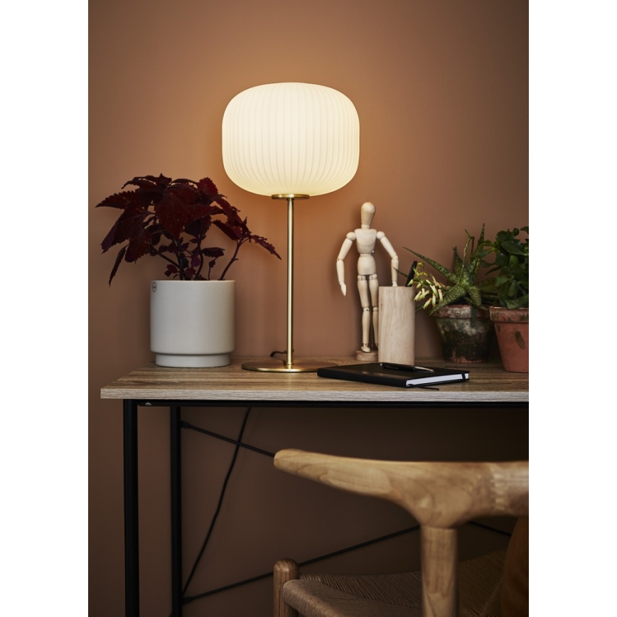 Markslöjd 107819 - Laualamp SOBER 1xE27/60W/230Vvalge/messing