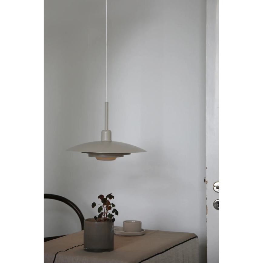 Markslöjd 108875 - Kaabliga ripatsvalgusti PINY 1xE27/60W/230V läbimõõt 35 cm beež