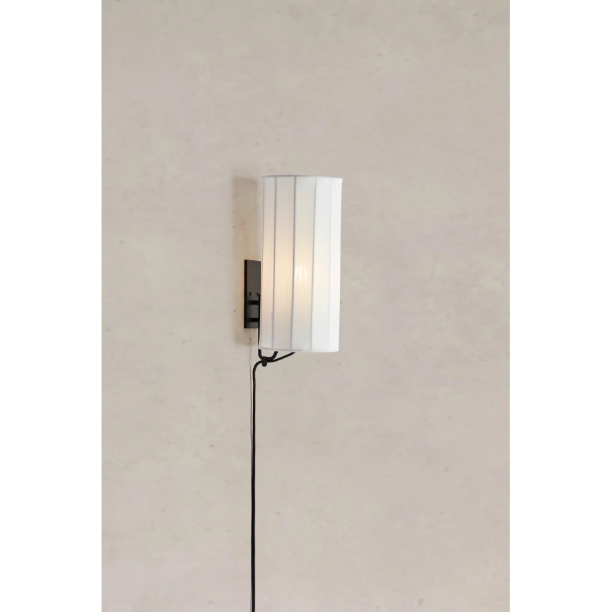 Markslöjd 108960 - Seinalamp HIKARI 1xE27/60W/230V valge/must