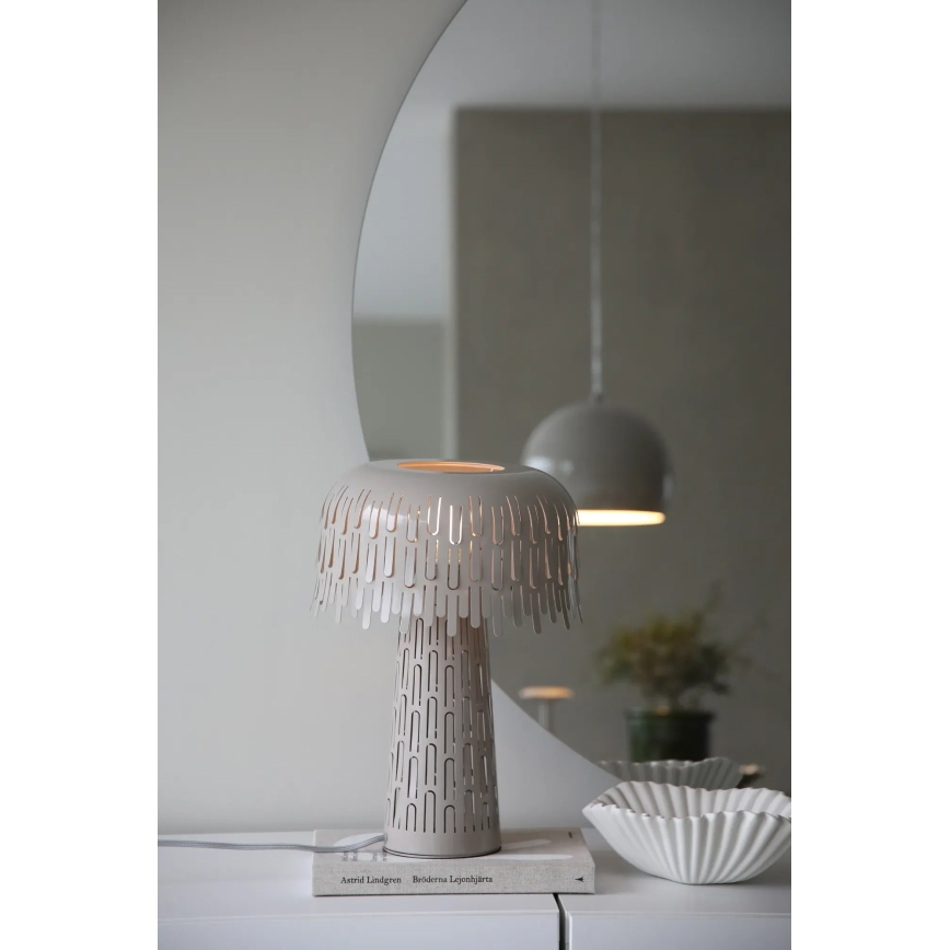 Markslöjd 109005 - laualamp VERBERA 1xE14/40W/230V hall