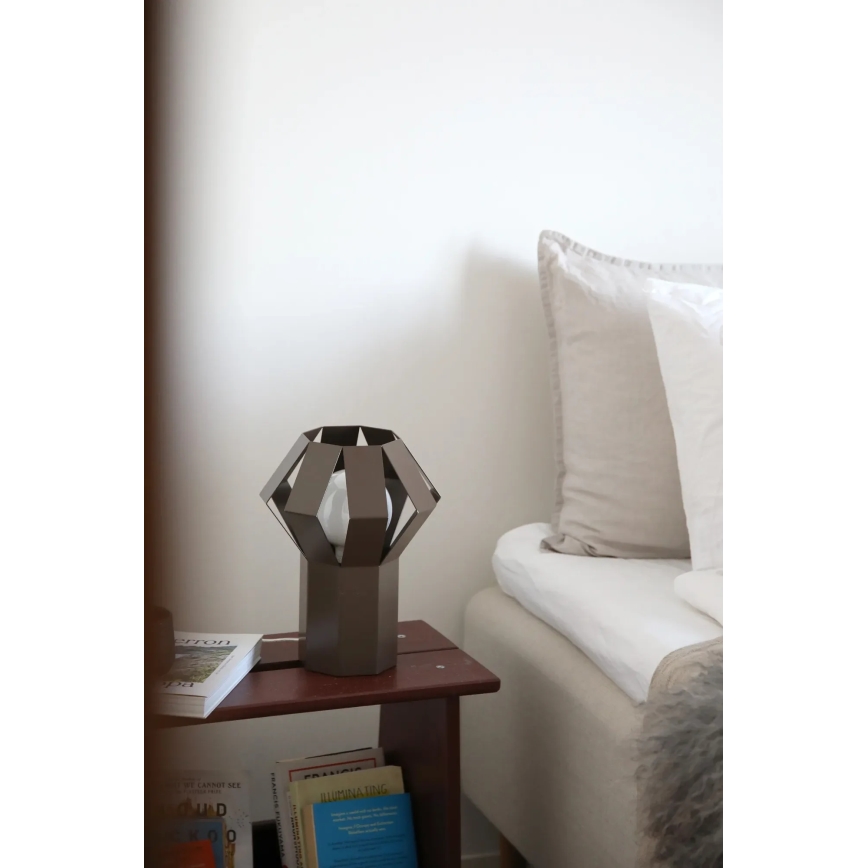 Markslöjd 109148 - Laualamp OCTA 1xE27/60W/230V pruun