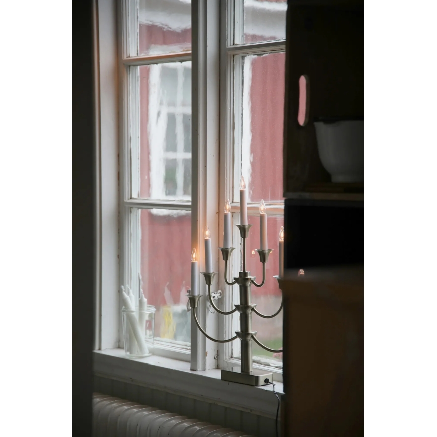 Markslöjd 706282 - Jõuluküünlajalg GYLLING 7xE10/3W/230V messing