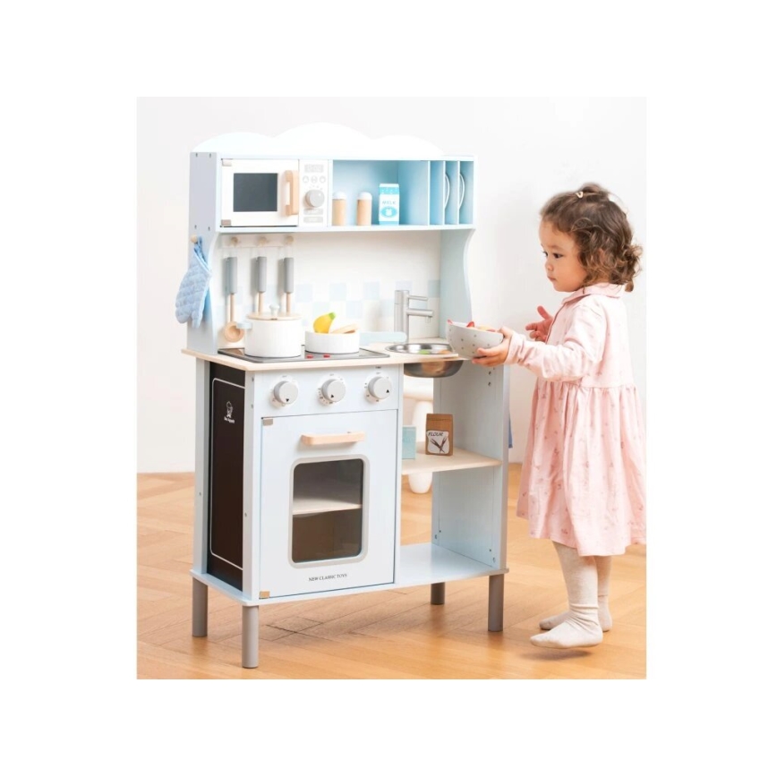 New Classic Toys - Puidust köök lisatarvikutega helesinine