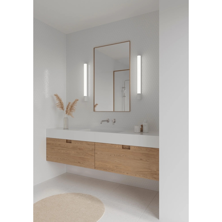Nordlux - LED vannitoa peeglivalgusti koos pistikupesaga MALAIKA LED/15W/230V IP44 68,4 cm valge