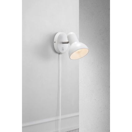 Nordlux - Seinavalgusti TEXAS 1xE27/60W/230V valge