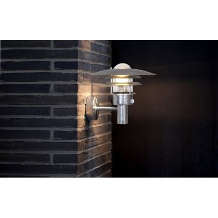 Nordlux - välisseinale mõeldud seinavalgusti liikumisanduriga LONSTRUP 1xE27/60W/230V IP44 hõbedane