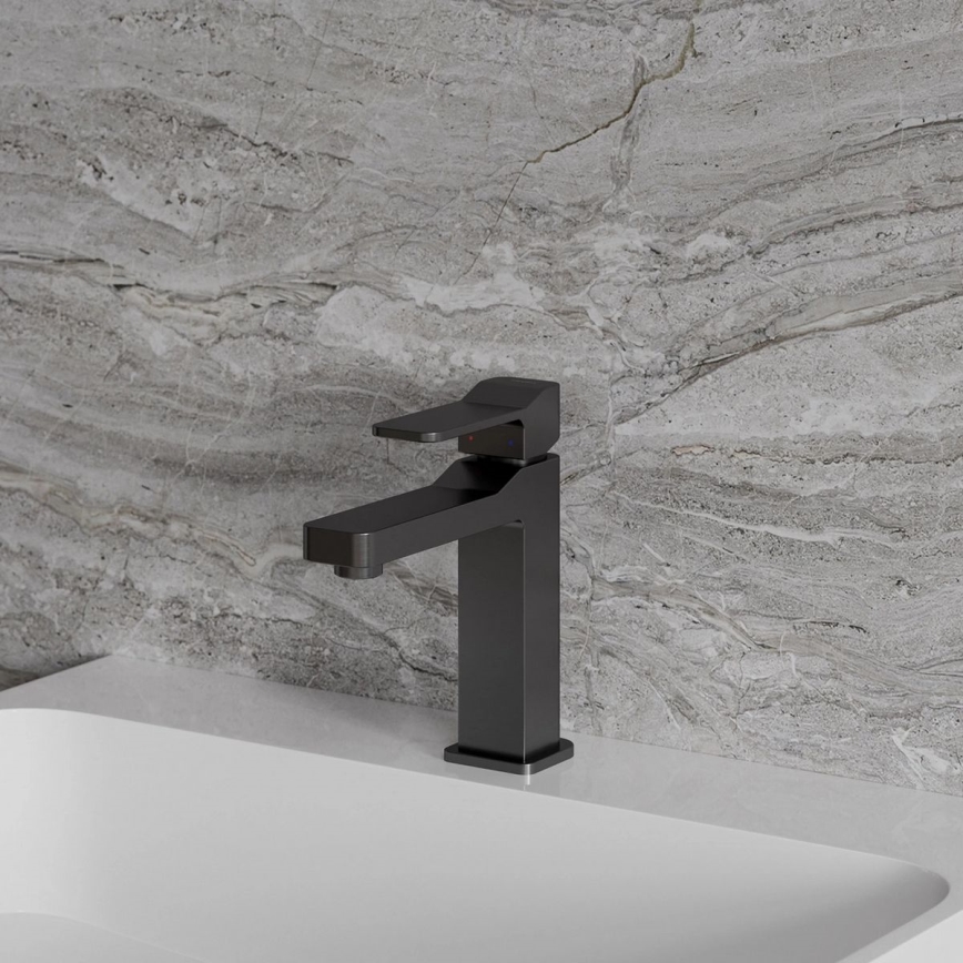 OMNIRES SL7710GR - Valamu kraan SLIDE 17 cm harjatud grafiit
