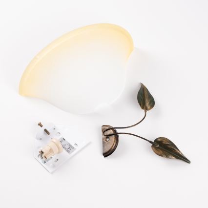 ONLI - Seinavalgusti MIRA 1xE27/22W/230V