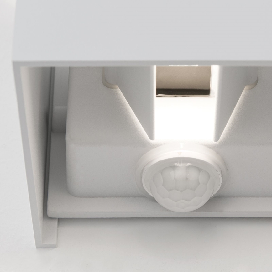 LED Väli seinavalgusti koos liikumis- ja hämardusanduriga CUBE-S LED/13W/230V IP54 valge