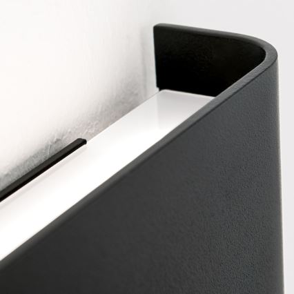 LED seinavalgusti ACCENT LED/14W/230V must