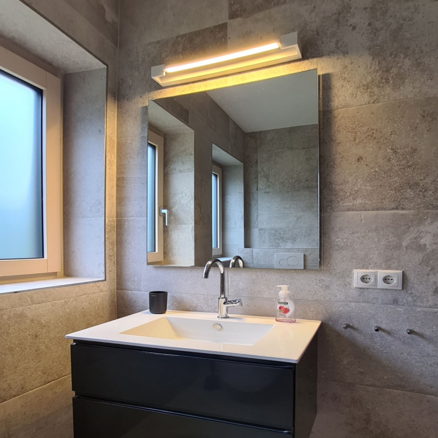 LED Peeglivalgustus vannituppa MARILYN LED/18W/230V 60 cm IP44 valge