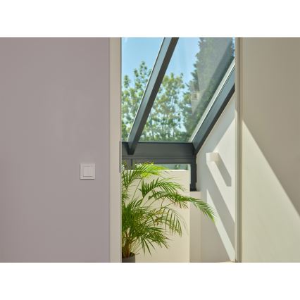 Osram - 2-nupuline traadita SMART+ lüliti 5V Wi-Fi