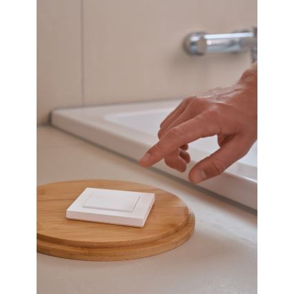 Osram - 4-nupuline traadita lüliti SMART+ 5V Wi-Fi