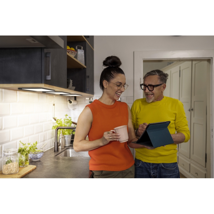 Osram - hämardatav kapialune LED-valgusti liikumisanduriga UNDERCABINET LED/7,5W/230V 3000/4000/6500K 20x30 cm must