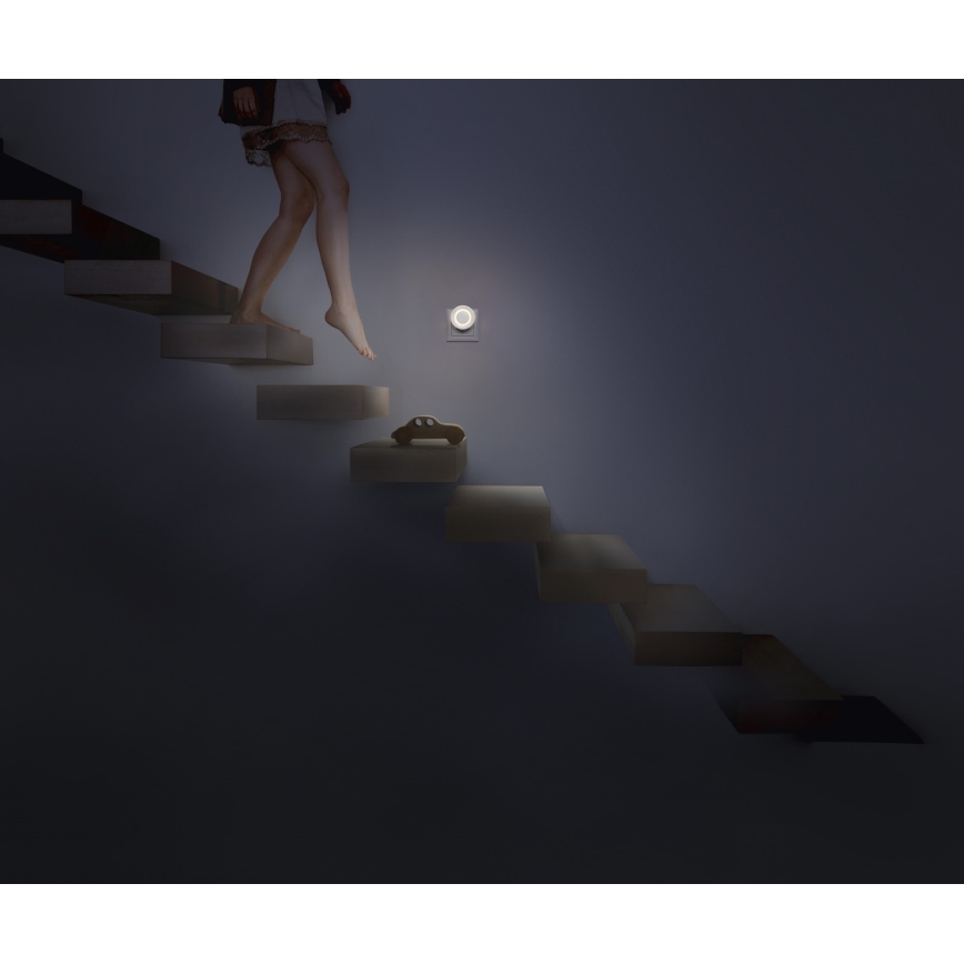 Osram - LED öölamp liikumis- ja hämarussensoriga LUNETTA LED/0,31W/230V valge