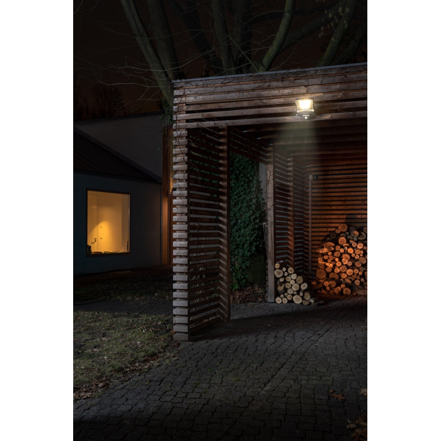 Osram - LED-prožektor liikumisanduriga ENDURA LED/50W/230V 4000K IP44