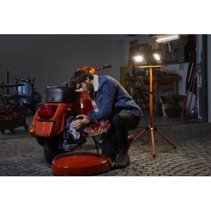 Osram - LED-reflektor TRIPOD-kinnitusega, 2×LED, 30 W, 230 V, IP65