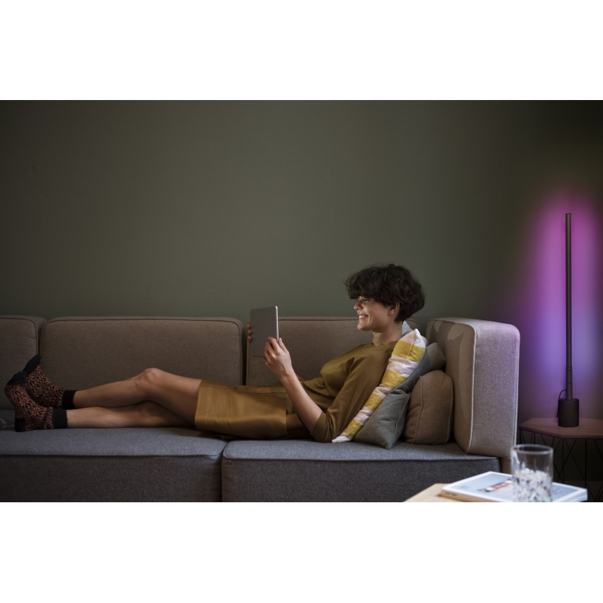 Osram - LED RGBW hämardatav põrandalamp SMART+ FLOOR LED/8W/230V 2700-6500K Wi-Fi must + kaugjuhtimispult