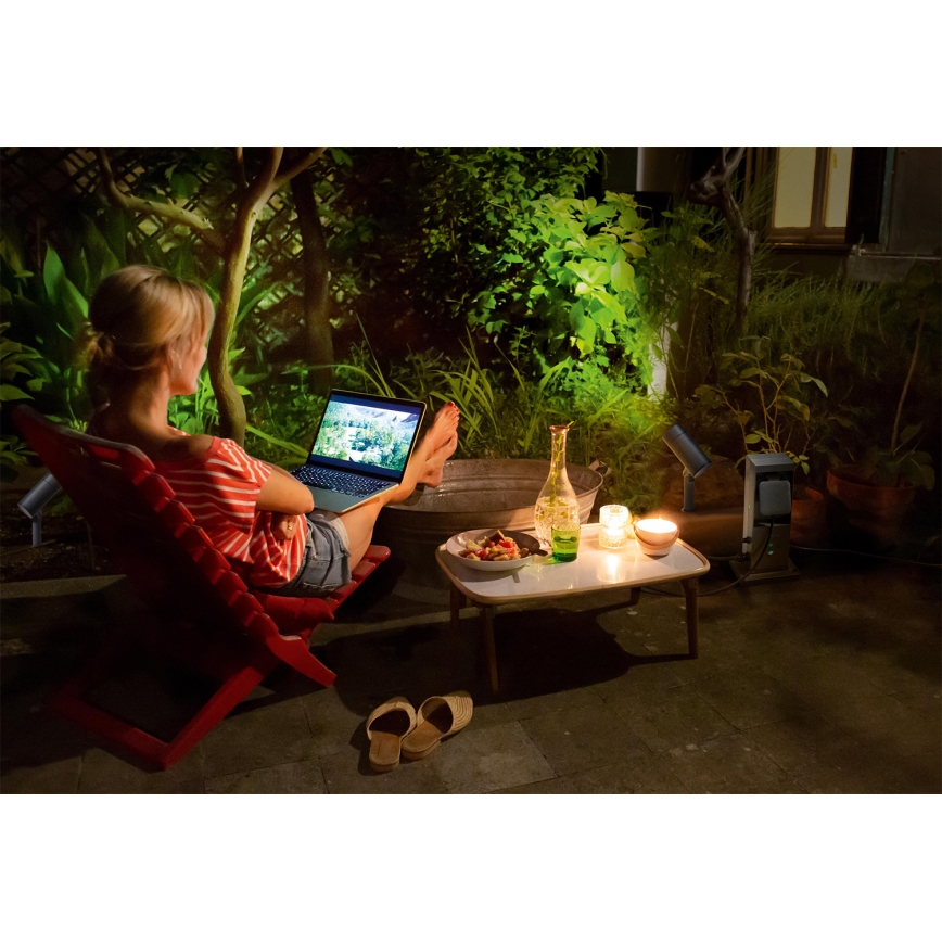 Osram - nutikas väline pistikupost 2× SCHUKO Wi‑Fi korduriga IP44